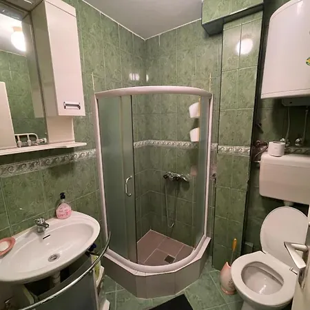 Apartment Apartman Laki&maki *